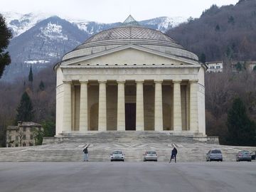 Tempio Canoviano