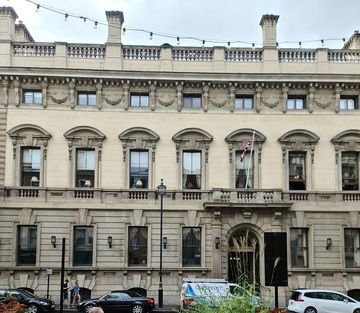 Garrick Club