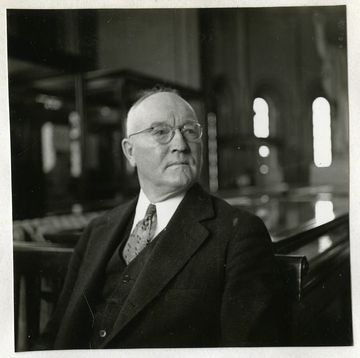 A. H. O. Rolle