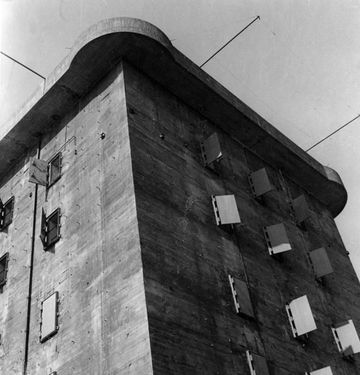 Zoo Tower