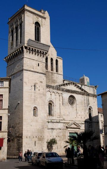cattedrale di Nîmes