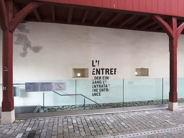 musée du château de Nyon et musée de la porcelaine