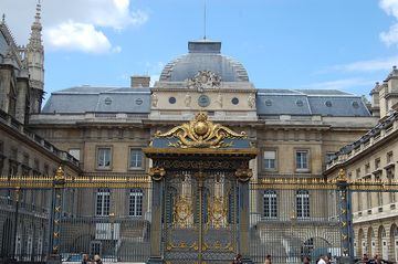 Palazzo di Giustizia di Parigi