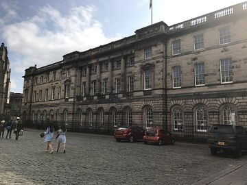 Signet Library