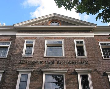 O.Z. Huiszittenaalmoezeniershuis