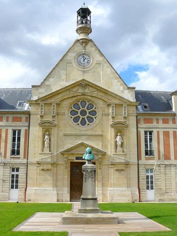 chapel of Laennec Hospital of Paris
